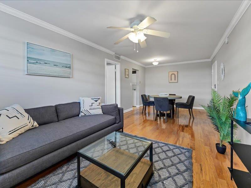 Designed And Cozy 1Br With Parking Near Stores Apartment แทมปา ภายนอก รูปภาพ