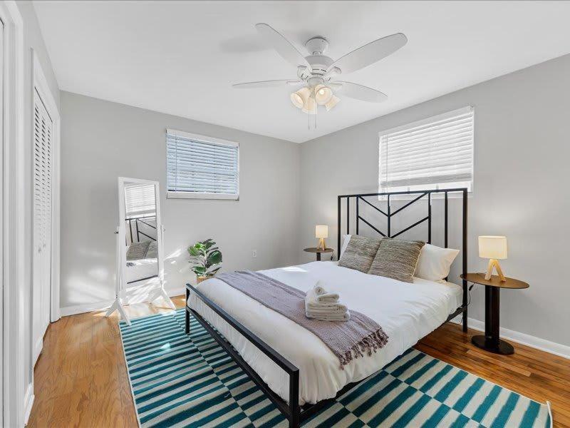Designed And Cozy 1Br With Parking Near Stores Apartment แทมปา ภายนอก รูปภาพ